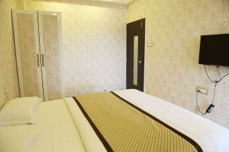 Hotel Shades of Royal, Ahmednagar 5